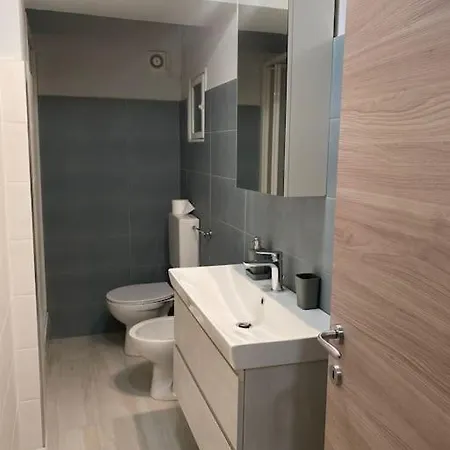 Casa Leopoldo Apartment