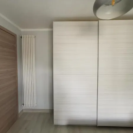 アパート Casa Leopoldo Ceva